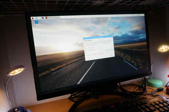 piユーザーのパスワードを設定します。後ほど新規ユーザーの作成、グループの追加もしてますが、その手順はここでは割愛!