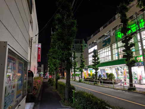 志村三丁目駅前の風景。板橋北郵便局があるけど、荷物が不在で受け取れなかった時、行けば受け取れるので、比較的よく来ます。