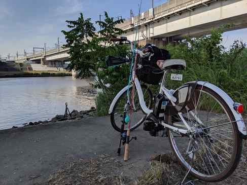 別の日、HELLO CYCLINGという、セブンイレブンで借りれるレンタル自転車で荒川は戸田橋に来た時の写真。
まだ動画にうぷってないけど、バイト休みの日に適当に編集してうぷるょ。
※ これだけGoogle Pixel 3 XLで撮影した写真を無圧縮で、そのままうぷしてます。