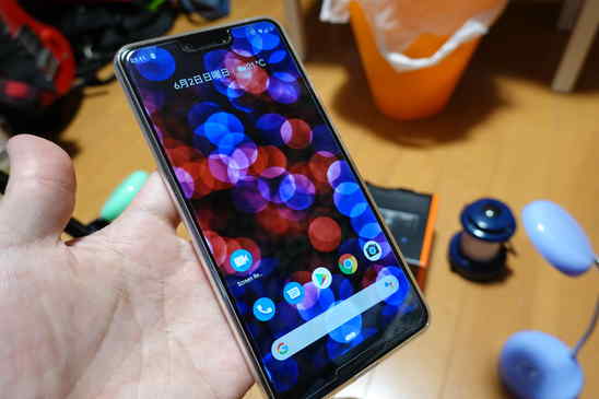 RX100M6での初ショットはGoogle Pixel 3 XL! 個人的に十分な画質。背景もちゃんとぼけてくれている!