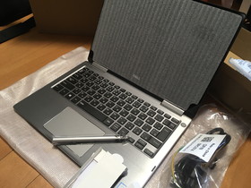 Dell Inspiron7373、2in1のPC